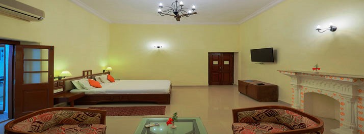 1817/Sunrise Palace Hotel - Mount Abu 09.jpg